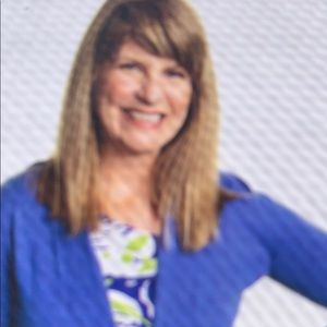 Meet your Posher, Debbie